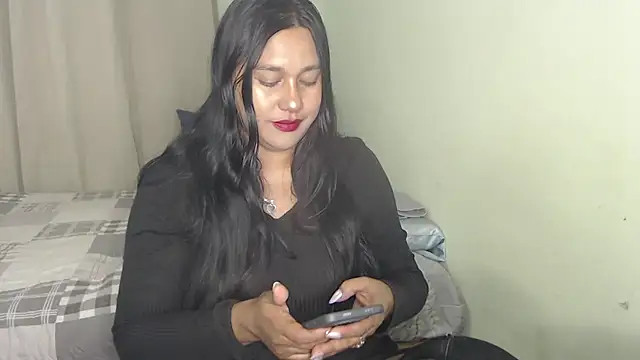 Snapshot of SexyGalletita chatting on 05-13-26, 02:53 SexyGalletita online show from 05-13-26, 02:53