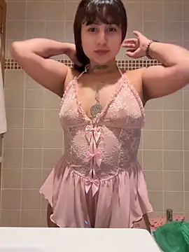 ProductiveCleat258 online show from 04-15-26, 07:32