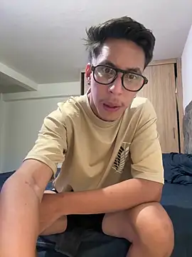 Snapshot of Jack_Frostt chatting on 02-28-26, 04:19 Jack Frostt online show from 02-28-26, 04:19