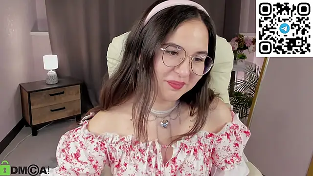 leylamirage online show from 02-20-26, 02:06