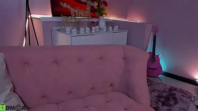 leylamirage online show from 02-26-26, 12:26