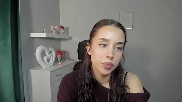 Snapshot of AdeleSolo chatting on 04-22-26, 05:32 AdeleSolo online show from 04-22-26, 05:32