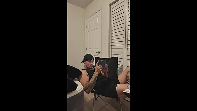 Alejandrosolerxxx online show from 03-03-26, 03:01