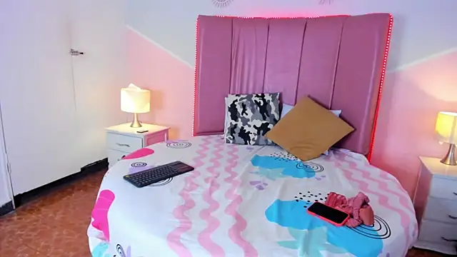 Snapshot of _ashley_thompson_ chatting on 02-21-26, 07:59 ashley thompson online show from 02-21-26, 07:59