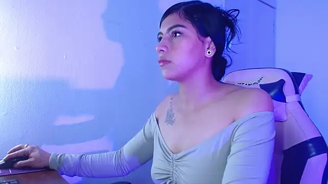 Snapshot of cloegp chatting on 02-18-26, 11:50 cloegp online show from 02-18-26, 11:50