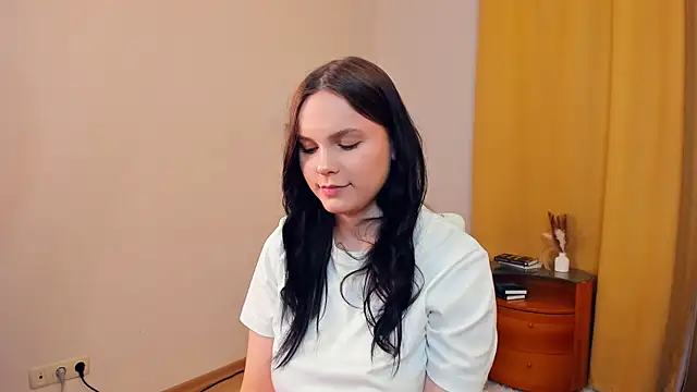 Snapshot of LeilaErcolani chatting on 03-01-26, 07:16 LeilaErcolani online show from 03-01-26, 07:16