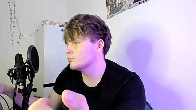  hetero online show from 02-27-26, 04:18