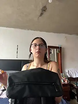 Snapshot of Aria__Rousse03 chatting on 02-25-26, 02:05 Aria Rousse03 online show from 02-25-26, 02:05