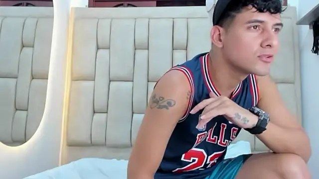 STEVEN OS online show from 04-14-26, 07:58