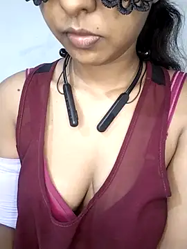 ASHANYA JAYASOORIYA online show from 05-14-26, 07:37