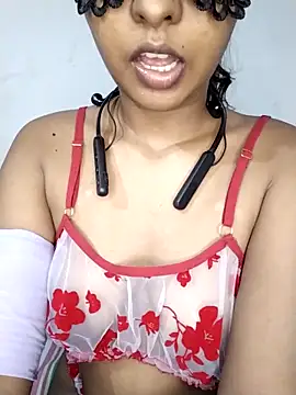 Snapshot of ASHANYA_JAYASOORIYA chatting on 06-18-26, 04:33 ASHANYA JAYASOORIYA online show from 06-18-26, 04:33