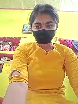Snapshot of Cute_Mahek99 chatting on 05-06-26, 10:59 Cute Mahek99 online show from 05-06-26, 10:59
