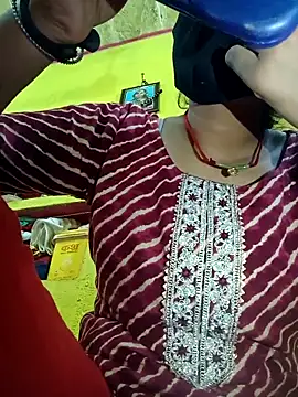 Snapshot of Cute_Mahek99 chatting on 05-16-26, 04:50 Cute Mahek99 online show from 05-16-26, 04:50