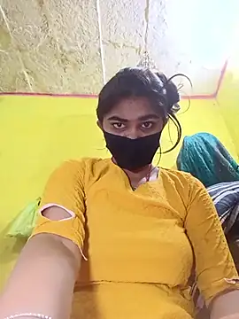 Snapshot of Cute_Mahek99 chatting on 06-04-26, 10:49 Cute Mahek99 online show from 06-04-26, 10:49