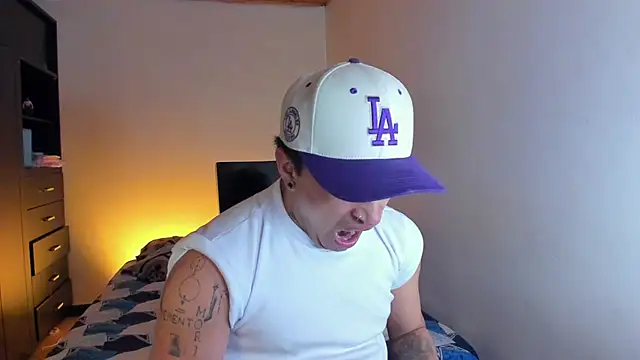 Jhon Sara online show from 03-23-26, 02:21