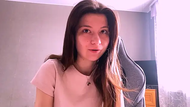 LunnaBliss online show from 03-28-26, 06:46