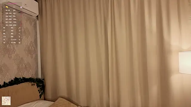 Snapshot of JoslynContrera chatting on 03-01-26, 04:14 JoslynContrera online show from 03-01-26, 04:14