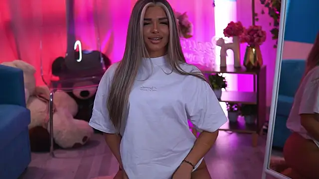 CrisstyBlair online show from 04-10-26, 10:31