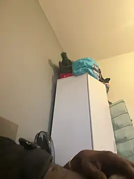 neycrystal001 online show from 02-25-26, 08:57