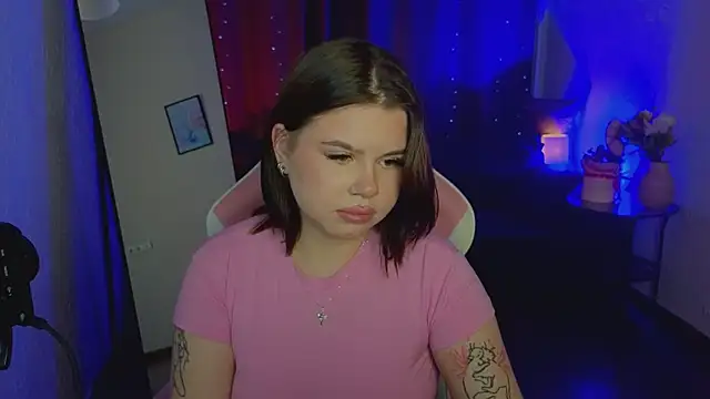 Snapshot of Monica_Dacher chatting on 02-25-26, 09:46 Monica Dacher online show from 02-25-26, 09:46