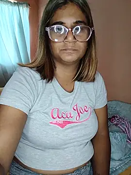 Snapshot of indianstrawberrylips4u chatting on 07-10-26, 07:12 indianstrawberrylips4u online show from 07-10-26, 07:12