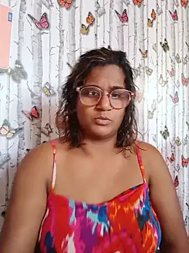 Snapshot of indianstrawberrylips4u chatting on 07-13-26, 08:06 indianstrawberrylips4u online show from 07-13-26, 08:06