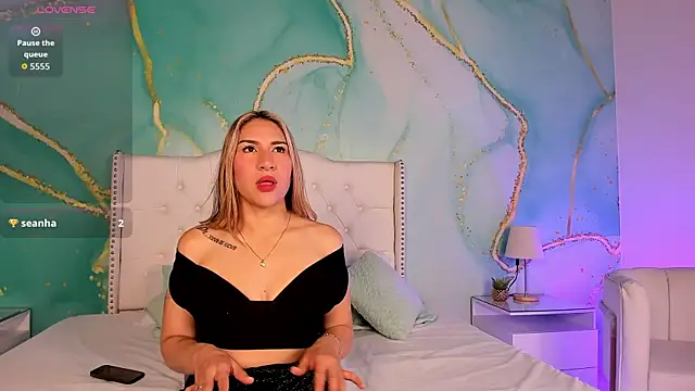 milkavelvett online show from 02-27-26, 04:07