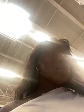 Snapshot of ZarahFerreira chatting on 02-22-26, 09:46 ZarahFerreira online show from 02-22-26, 09:46