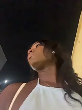 ZarahFerreira online show from 03-28-26, 12:54