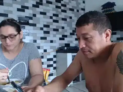 pareja latina2214 online show from 02-19-26, 02:13