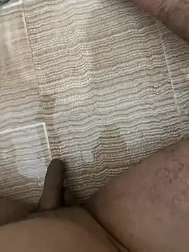 Snapshot of youngboywithcurvymilf chatting on 02-20-26, 01:33 youngboywithcurvymilf online show from 02-20-26, 01:33