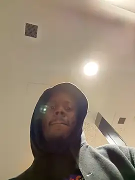 jkdasnk99 online show from 04-05-26, 08:22