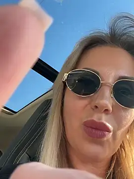 LisaMurr online show from 03-13-26, 09:05