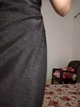 cute girl 29 online show from 04-03-26, 06:17