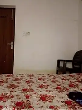 cute girl 29 online show from 04-23-26, 06:21