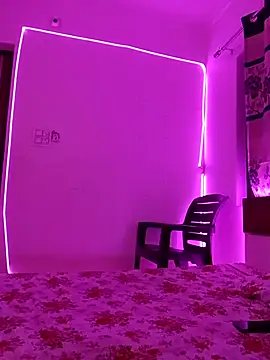 cute girl 29 online show from 04-25-26, 06:05