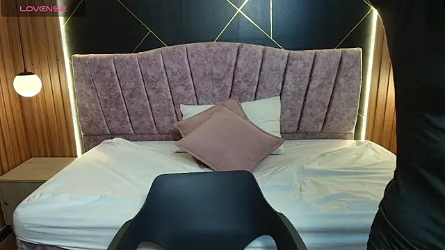 MoriahStorm online show from 03-17-26, 12:52