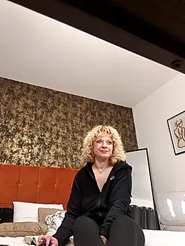 LaireeFelini online show from 02-17-26, 08:26