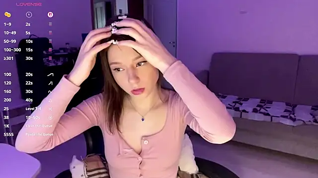 aera elese online show from 06-02-26, 03:14