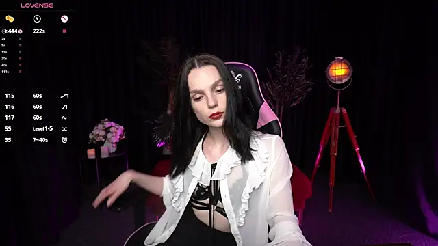 Wild Alice me online show from 03-12-26, 04:24