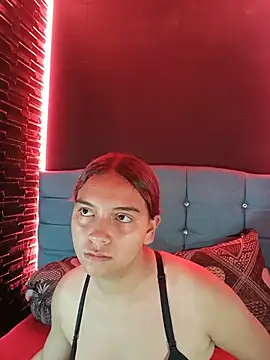 Snapshot of Arabella_Fraser18 chatting on 06-25-26, 11:37 Arabella Fraser18 online show from 06-25-26, 11:37