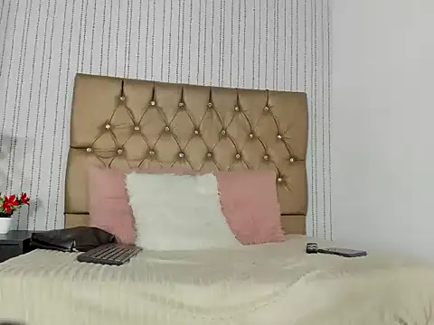 hanna luciana online show from 05-08-26, 03:39