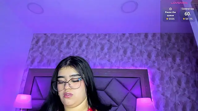 AnniJones online show from 03-04-26, 03:23