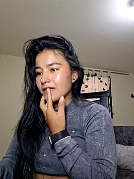 Miiia a online show from 02-19-26, 07:43