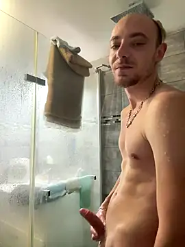 Crevette311 online show from 11-24-25, 11:10