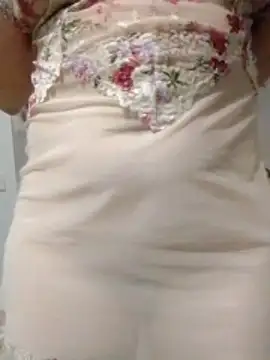 Snapshot of -Nefertiti- chatting on 04-27-26, 12:41 -Nefertiti- online show from 04-27-26, 12:41