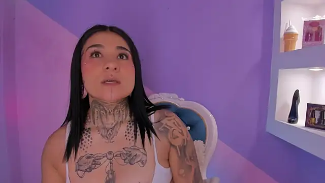 Adri tatto 7 online show from 07-21-26, 04:09