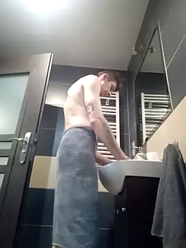 Snapshot of DlaNiej chatting on 02-23-26, 06:16 DlaNiej online show from 02-23-26, 06:16