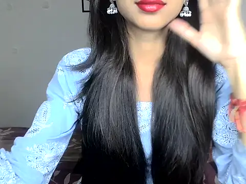 SIKSHA SINGH online show from 04-21-26, 06:01