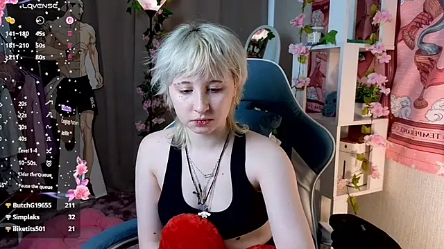 May leaf online show from 02-20-26, 06:26